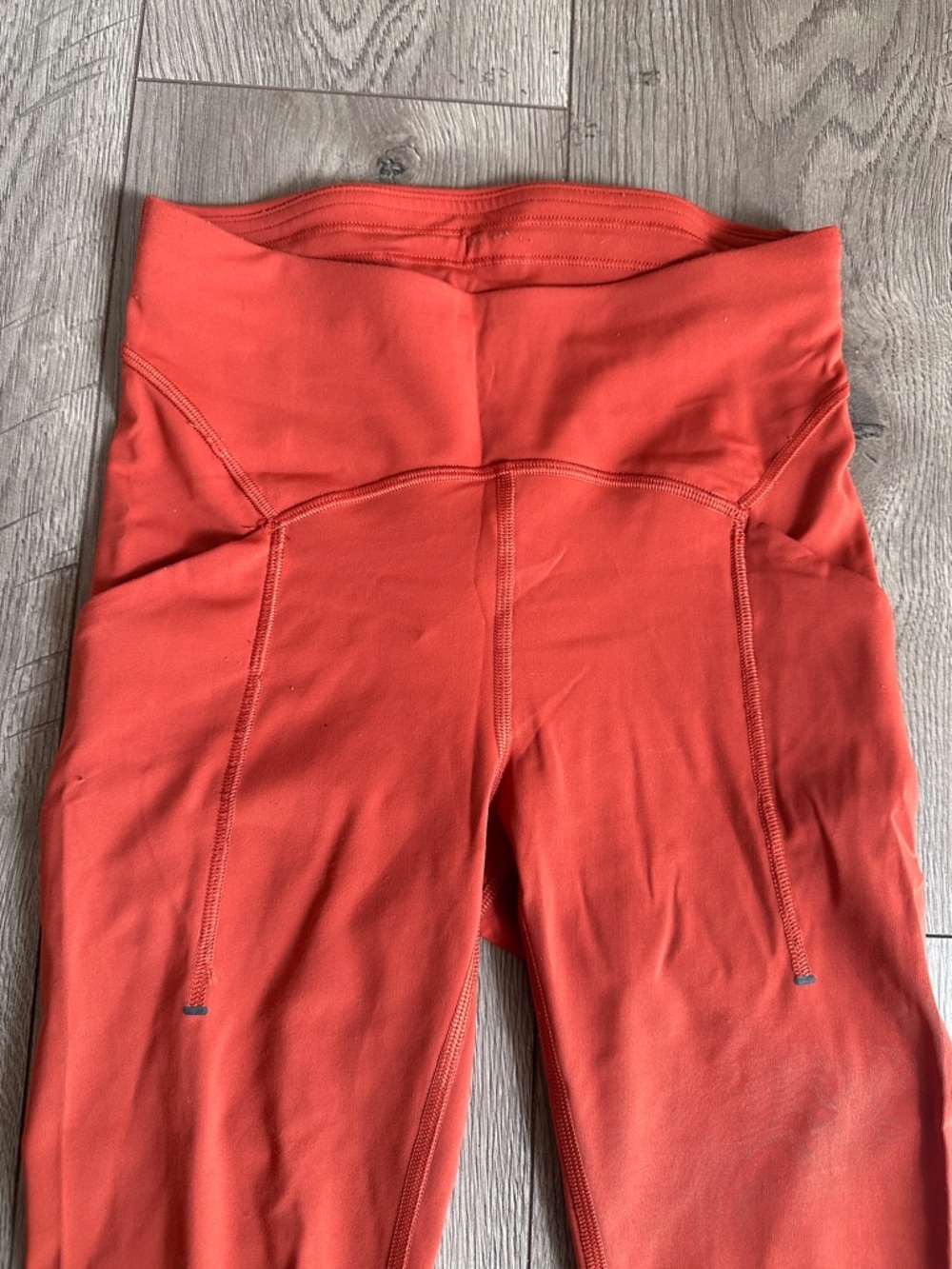 Lululemon Power Thru High Rise Leggings with Pockets size 4 - Picture 6 of 10